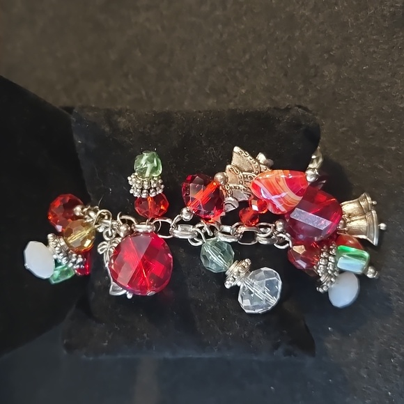 Christmas bracelet- beads and silver charms - Picture 1 of 4